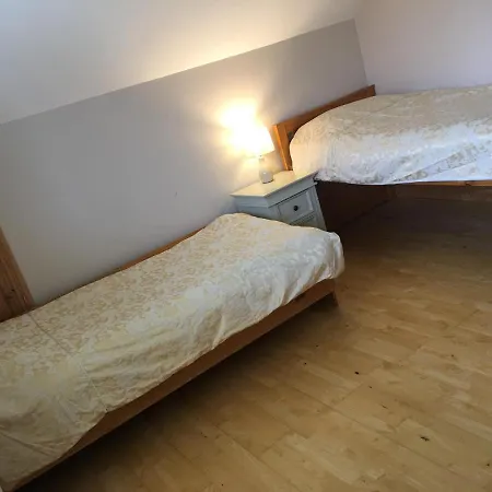 Drumcoura Resort: Lakeside Retreat With Equestrian Center Holiday home