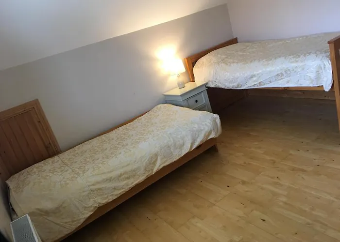 4 Bedrooms With Stunning View Drumcoura Beside Saloon & Equestrian Centre, Lakes & Forest Vakantiehuis